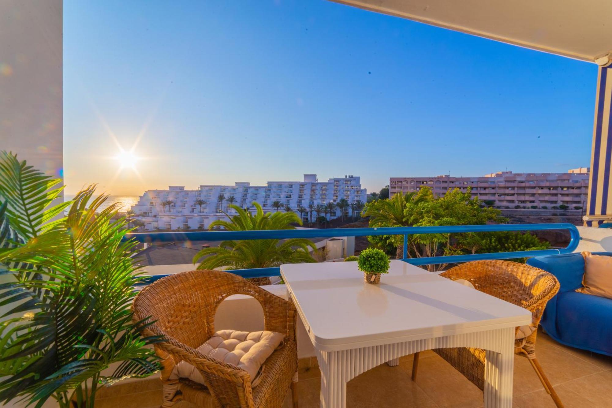 Sunset Escape Apartment Playa Paraiso  Exterior photo